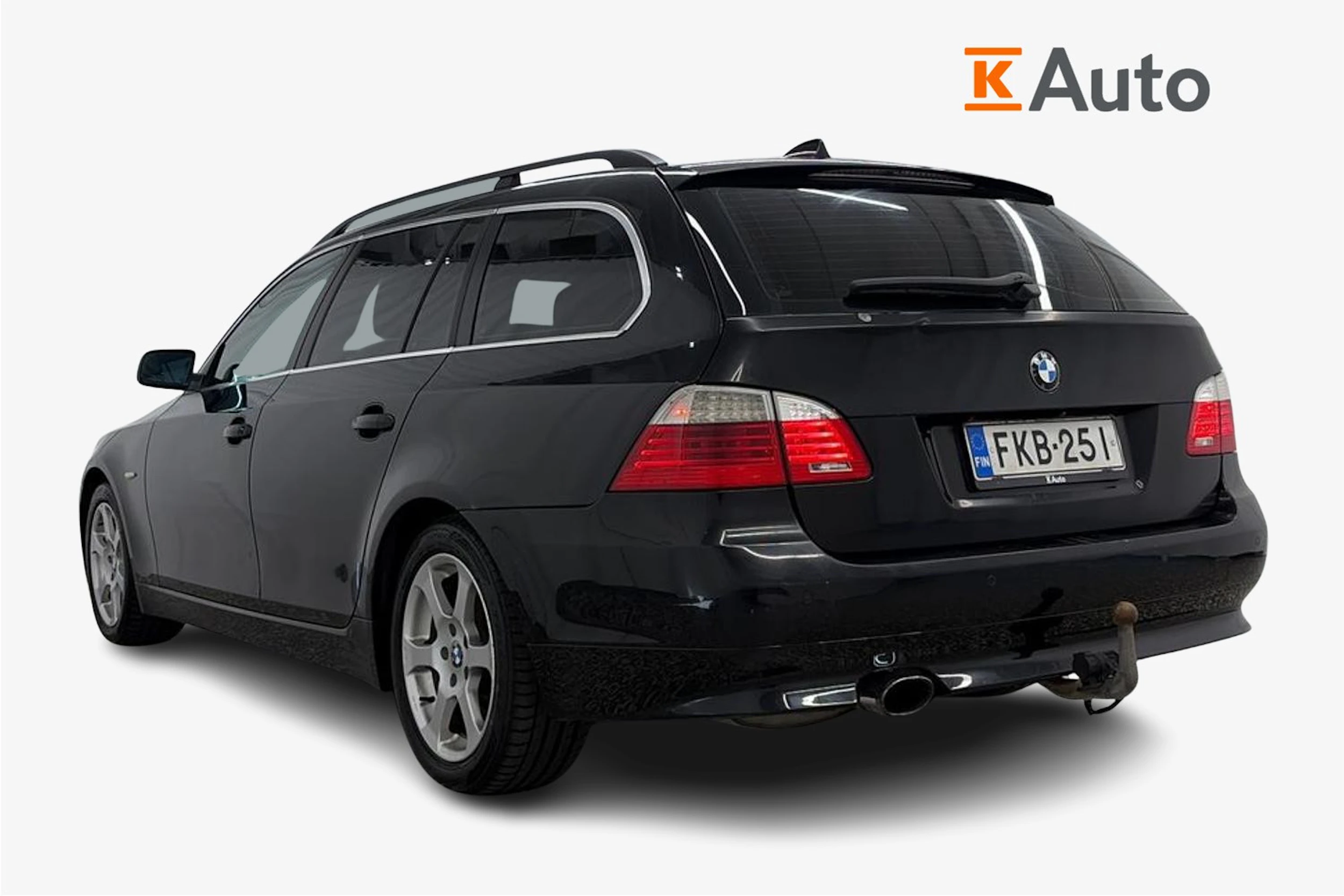 musta BMW 520 2007 kuva 2.