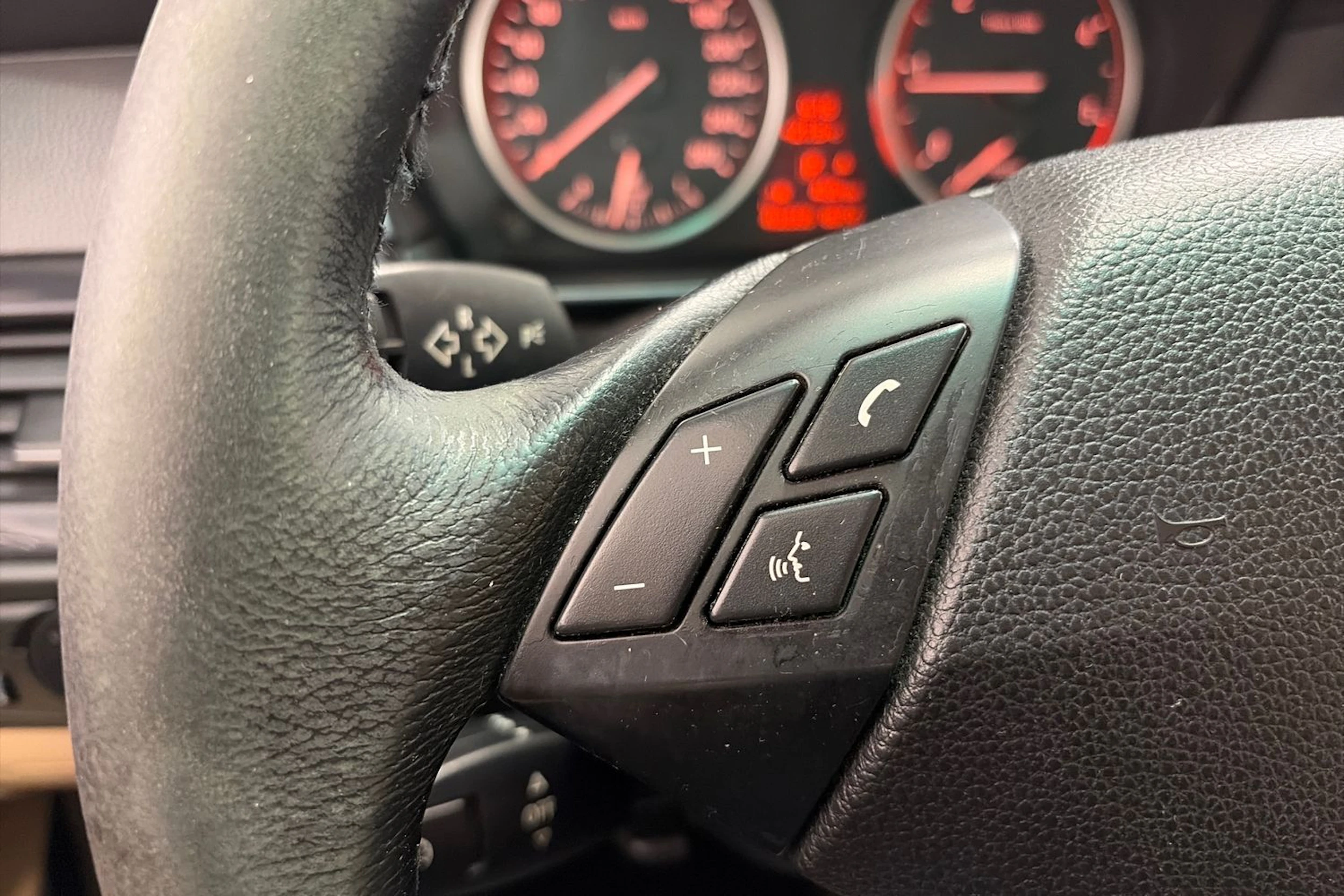 musta BMW 520 2007 kuva 14.