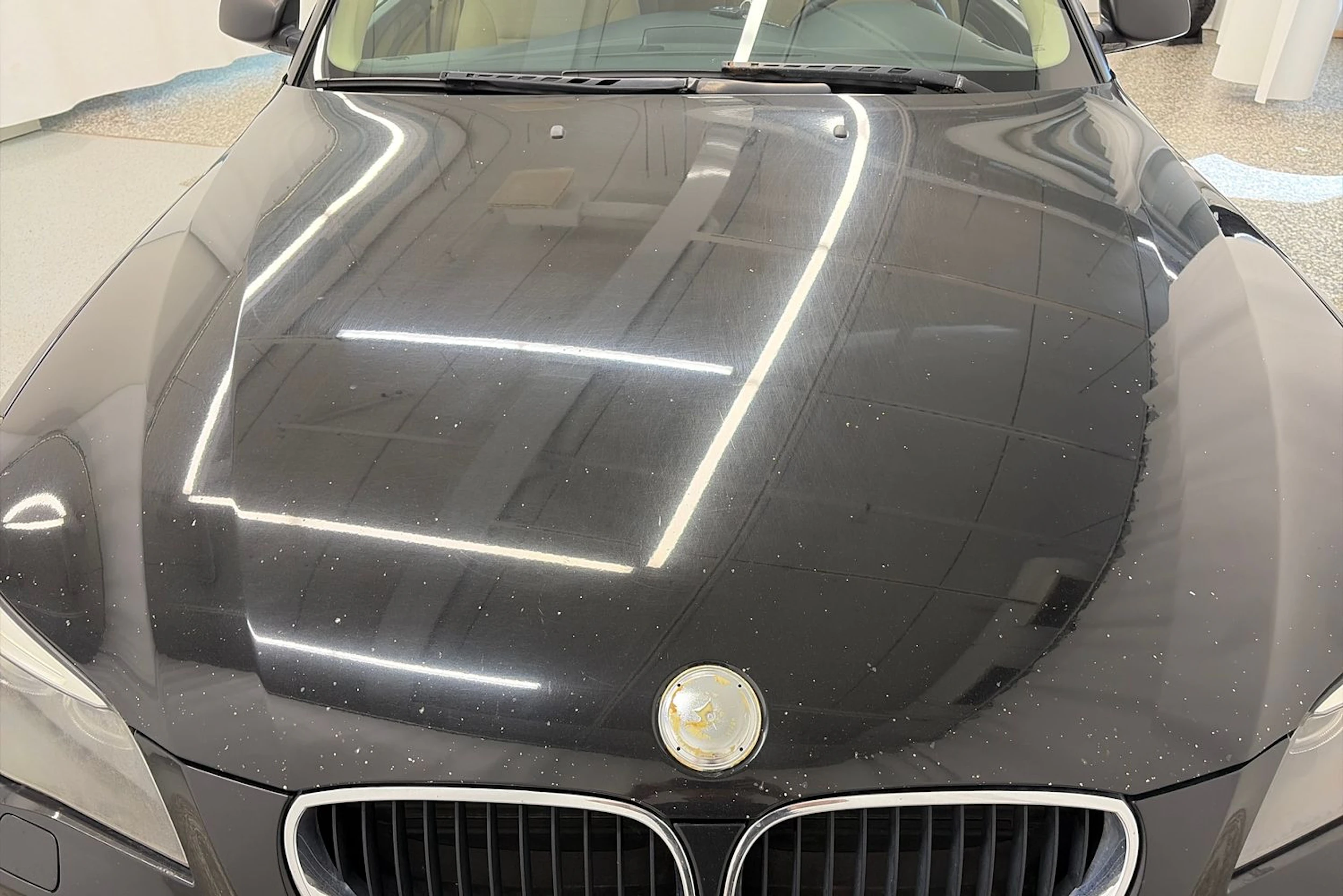 musta BMW 520 2007 kuva 28.