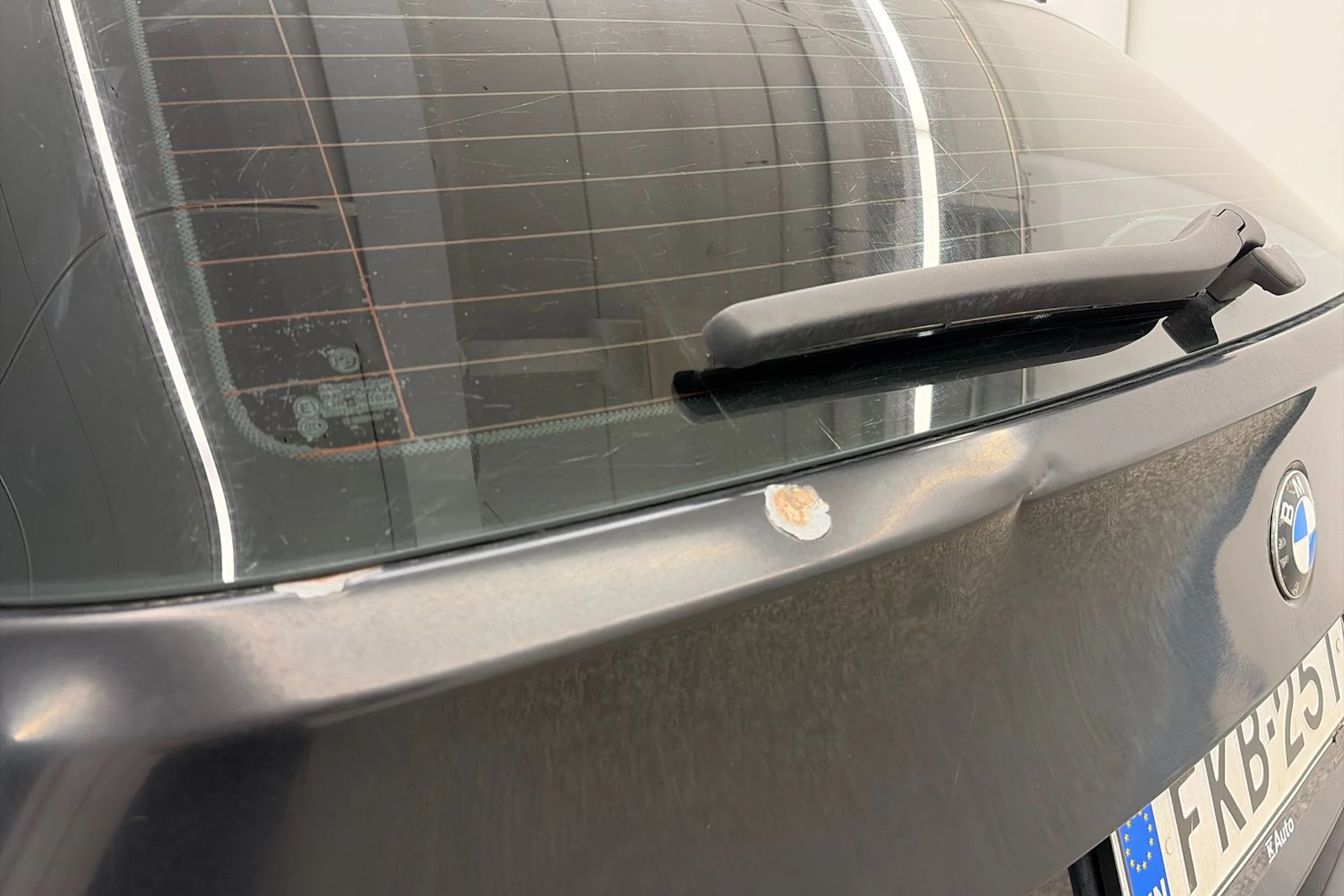 musta BMW 520 2007 kuva 33.