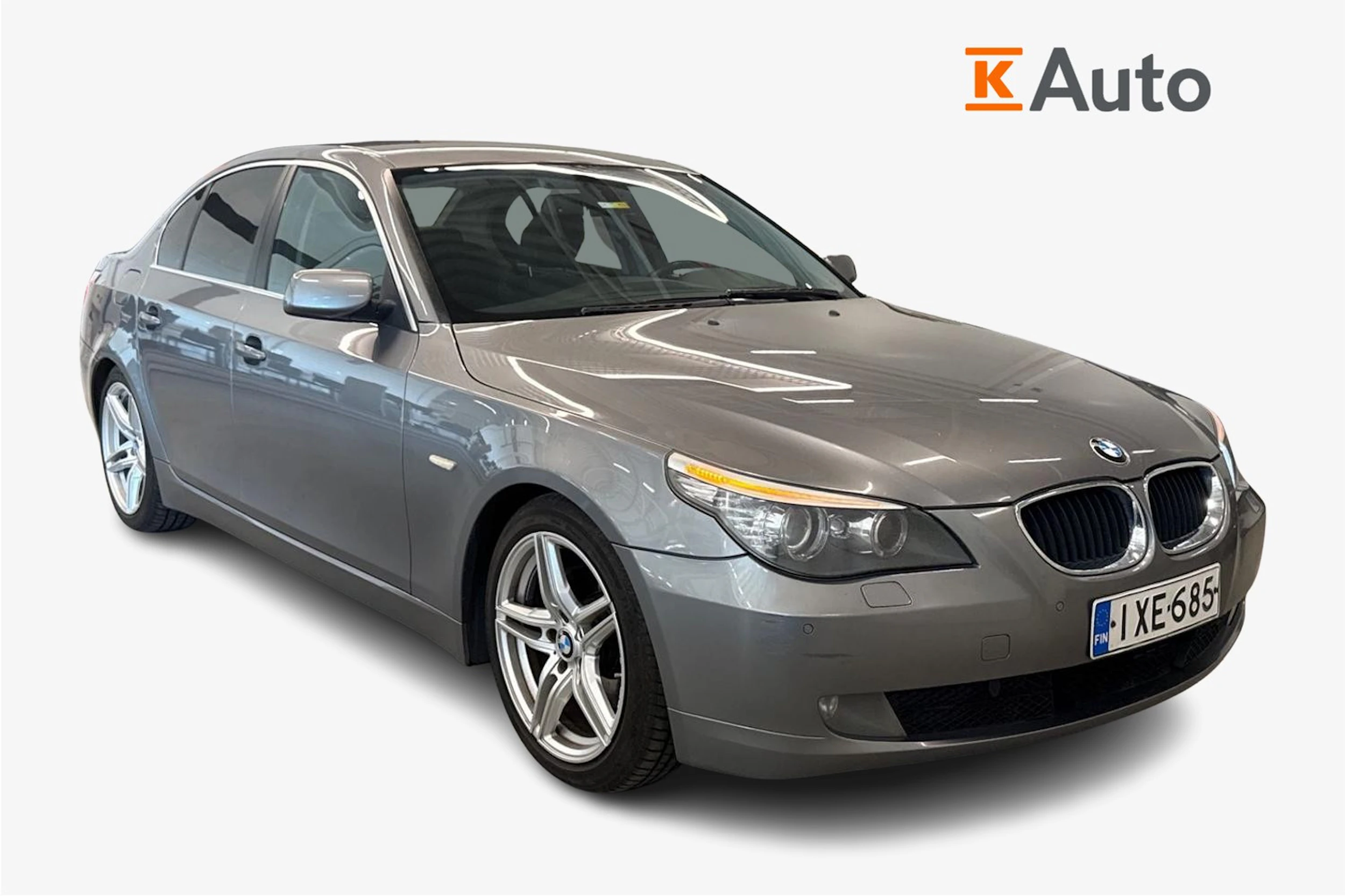 harmaa BMW 520 2008 kuva 1.