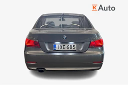 harmaa BMW 520 2008 kuva 4.