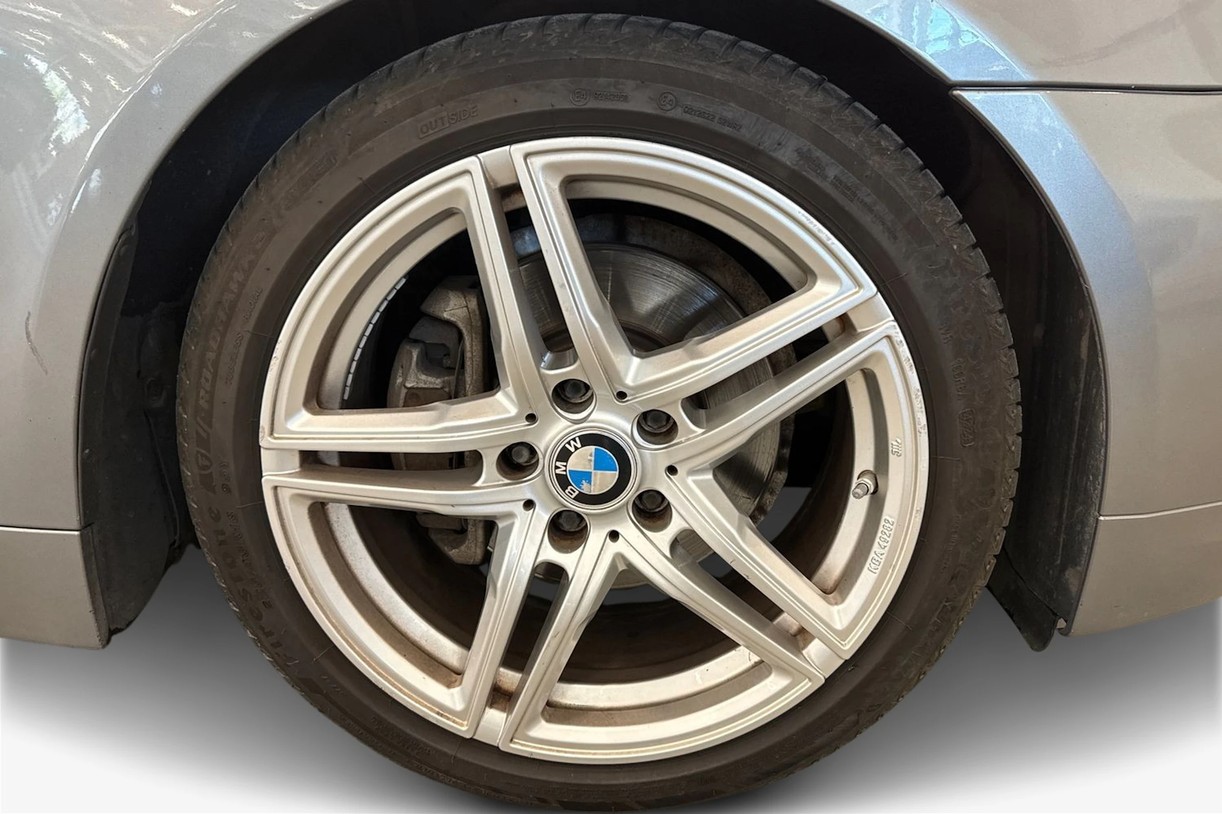 harmaa BMW 520 2008 kuva 12.