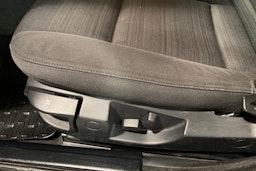 Musta BMW 520 2008 kuva 17.