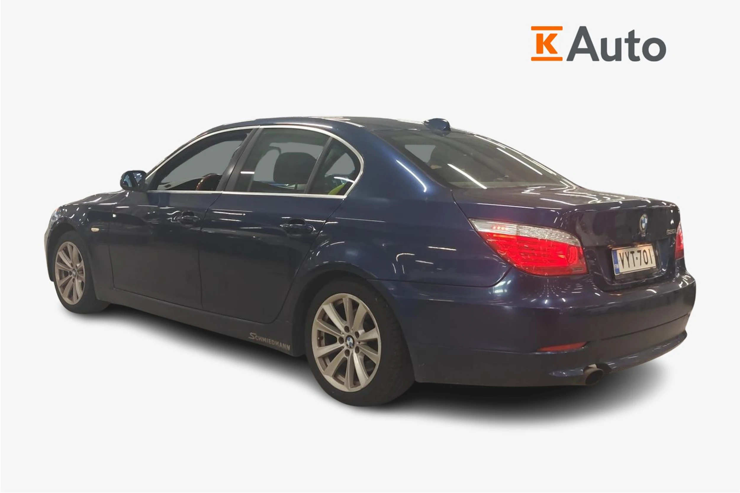 sininen BMW 520 2008 kuva 2.