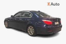 sininen BMW 520 2008 kuva 2.