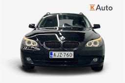 musta BMW 520 2009 kuva 5.