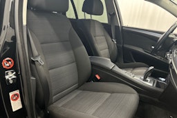 musta BMW 520 2009 kuva 14.