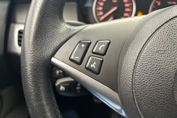 musta BMW 520 2009 kuva 21.