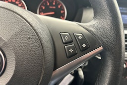 musta BMW 520 2009 kuva 22.