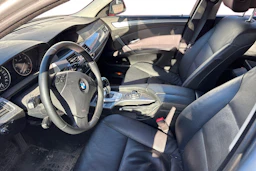 hopea BMW 520 2010 kuva 3.