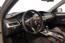 ruskea (beige) BMW 520 2010 kuva 6.