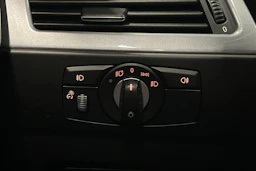 ruskea (beige) BMW 520 2010 kuva 22.