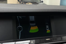Musta BMW 520 2011 kuva 18.