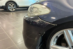 Sininen BMW 520 2011 kuva 23.