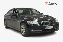 musta BMW 520 2011 kuva 1.