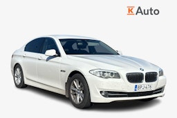 valkoinen BMW 520 2012 kuva 1.