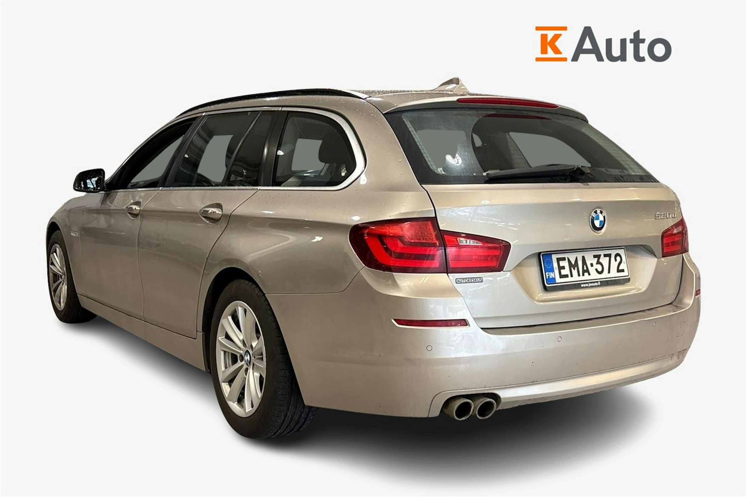 harmaa BMW 520 2012 kuva 2.