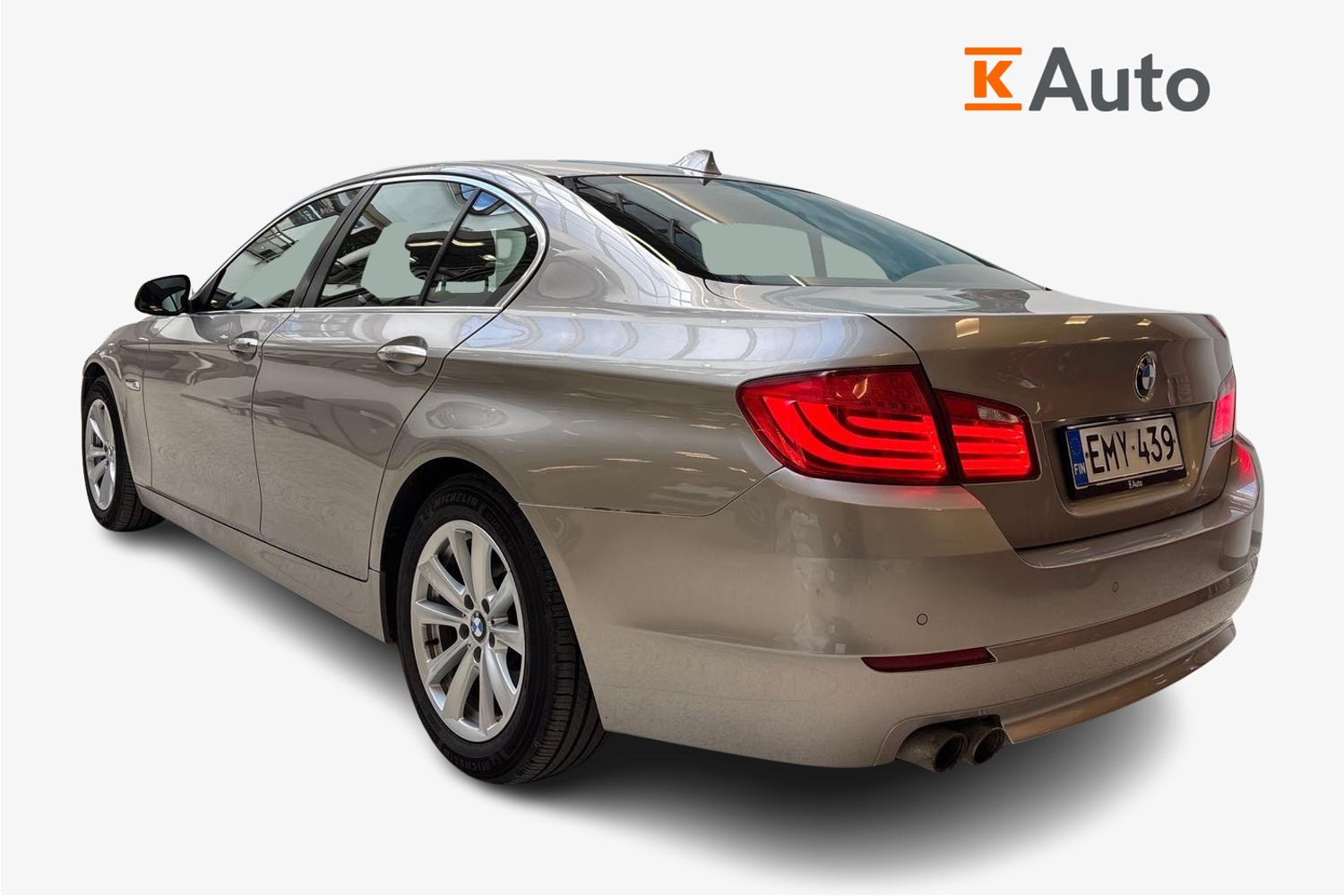 BMW 520 Sport A F10 Sedan Business 2012, kuva 2/17