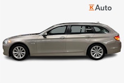 harmaa BMW 520 2012 kuva 6.