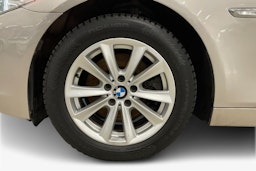 harmaa BMW 520 2012 kuva 11.