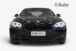 musta BMW 520 2012 kuva 4.