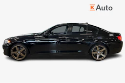 musta BMW 520 2012 kuva 5.