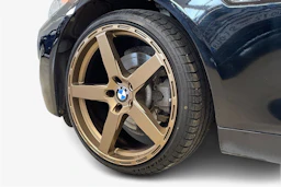 musta BMW 520 2012 kuva 9.