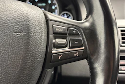 harmaa BMW 520 2012 kuva 15.