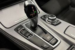 harmaa BMW 520 2012 kuva 19.