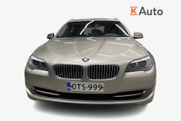 harmaa BMW 520 2012 kuva 4.