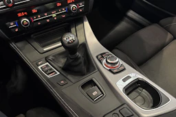 Valkoinen BMW 520 2012 kuva 20.