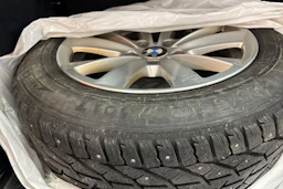 musta BMW 520 2013 kuva 30.