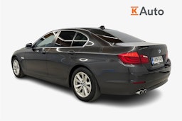 harmaa BMW 520 2013 kuva 2.