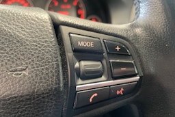 musta BMW 520 2013 kuva 16.