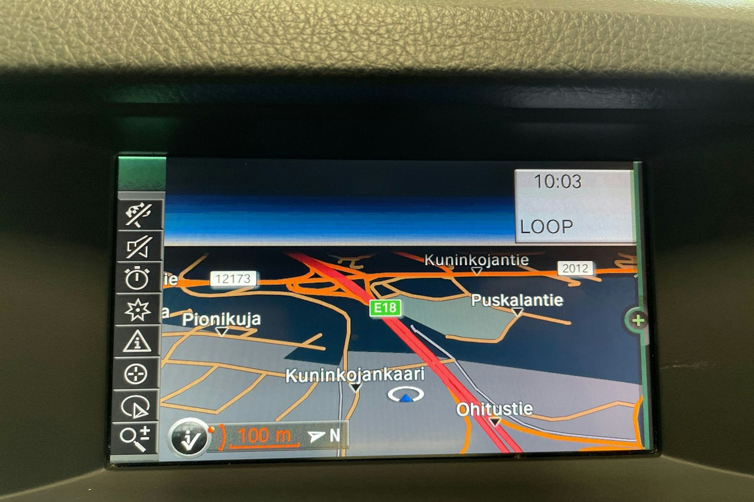 musta BMW 520 2013 kuva 22.