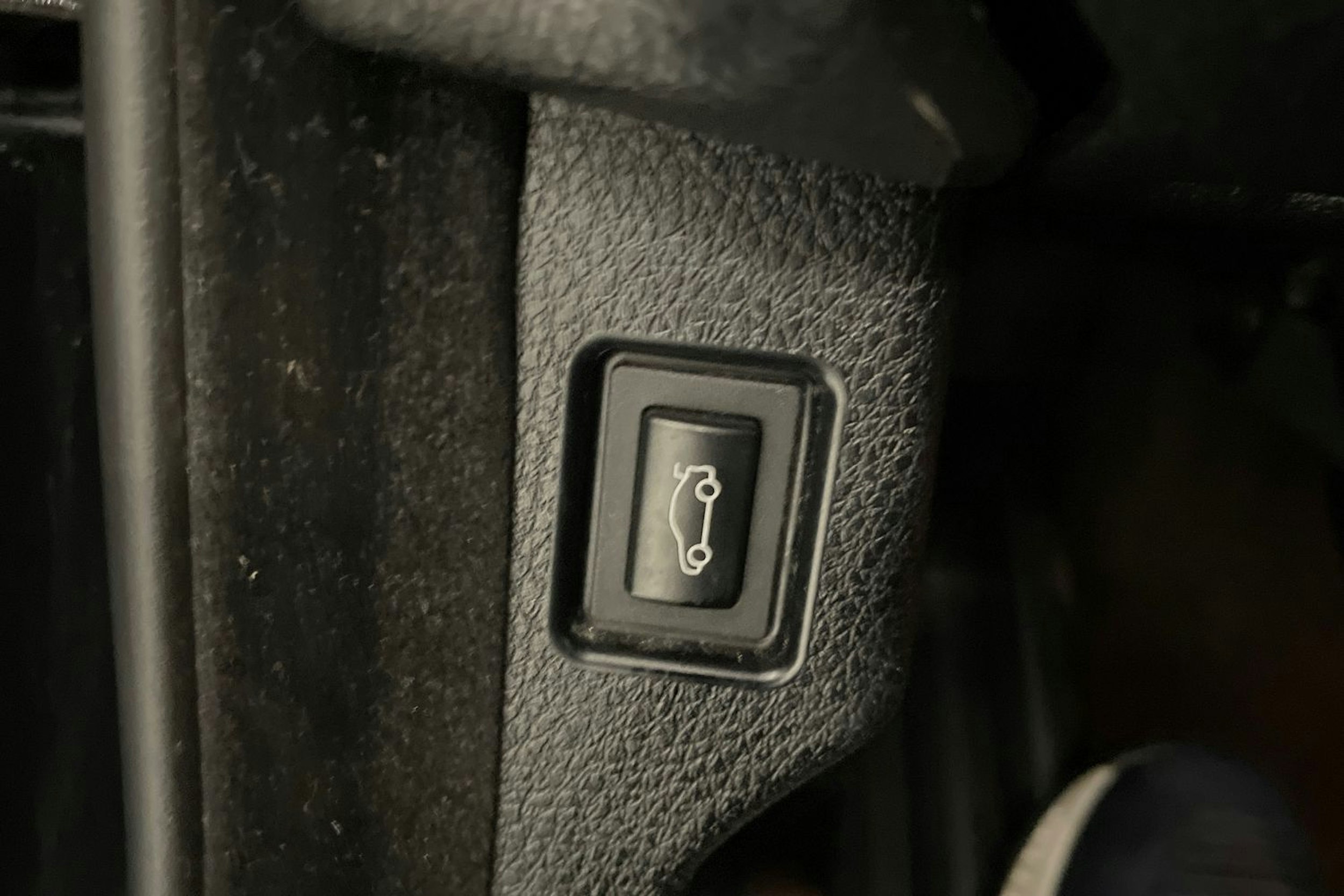 musta BMW 520 2013 kuva 28.
