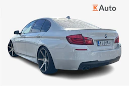 valkoinen BMW 520 2013 kuva 2.