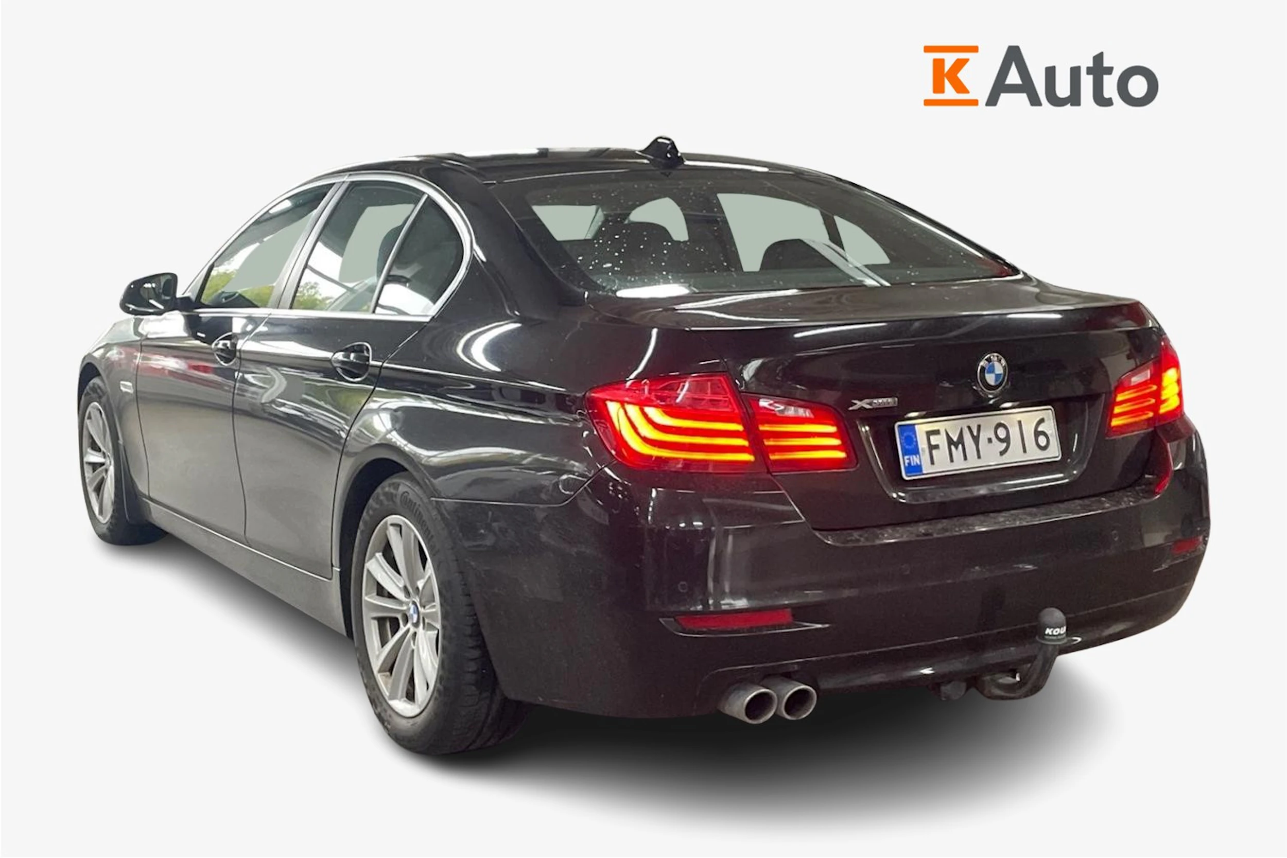 Musta BMW 520 2014 kuva 2.