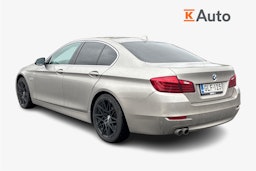 harmaa BMW 520 2014 kuva 2.
