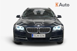 musta BMW 520 2014 kuva 5.