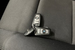 musta BMW 520 2014 kuva 23.