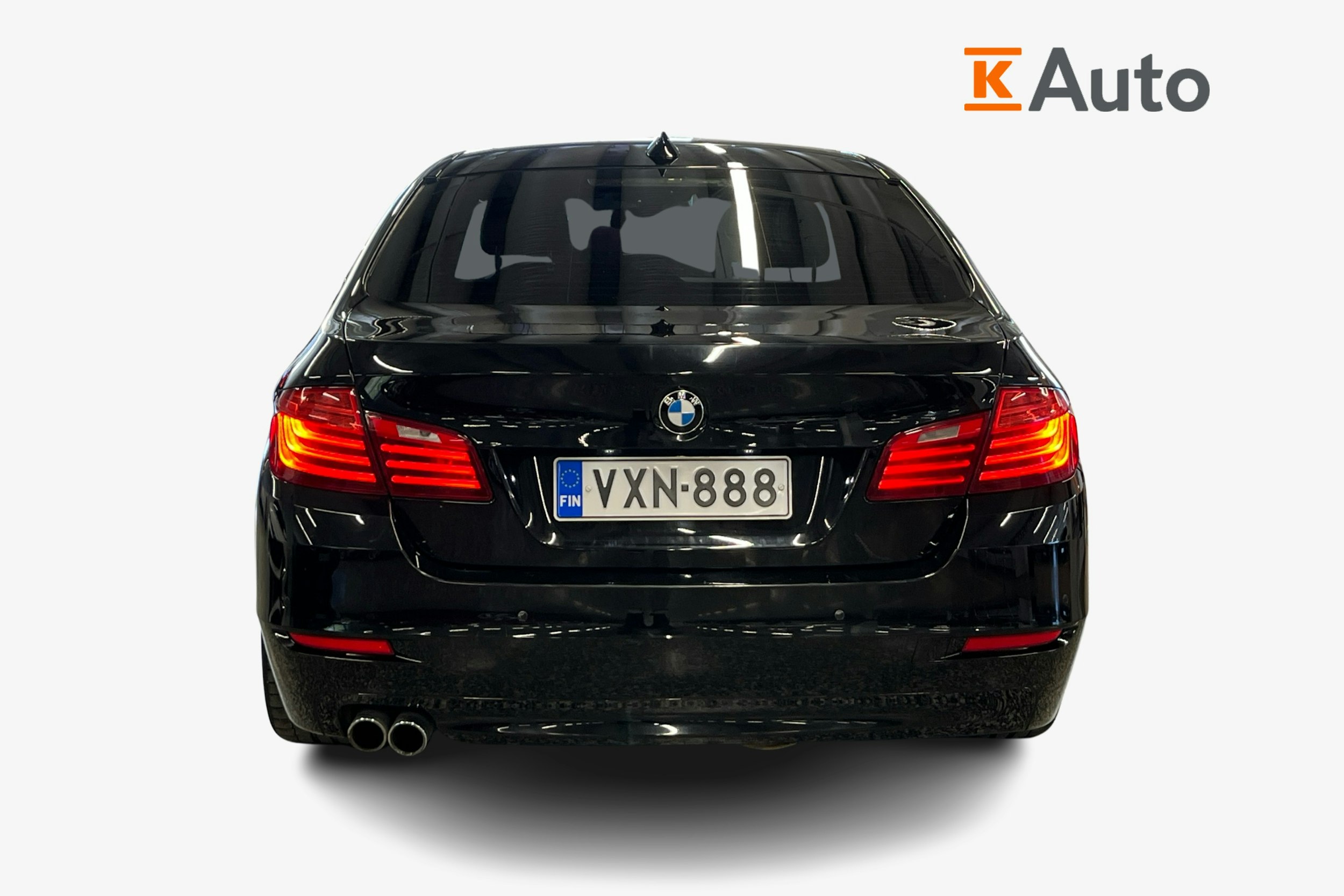 musta BMW 520 2014 kuva 3.