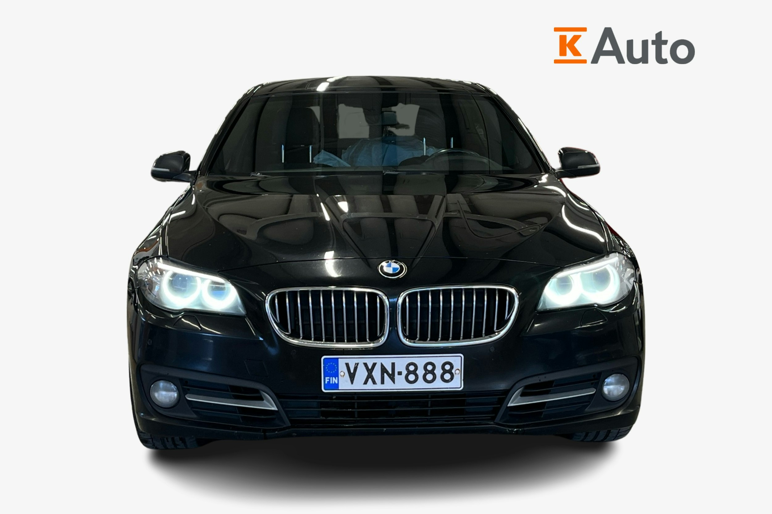 musta BMW 520 2014 kuva 4.