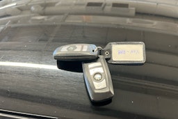 musta BMW 520 2014 kuva 20.