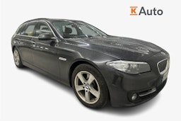 Harmaa BMW 520 2015 kuva 1.