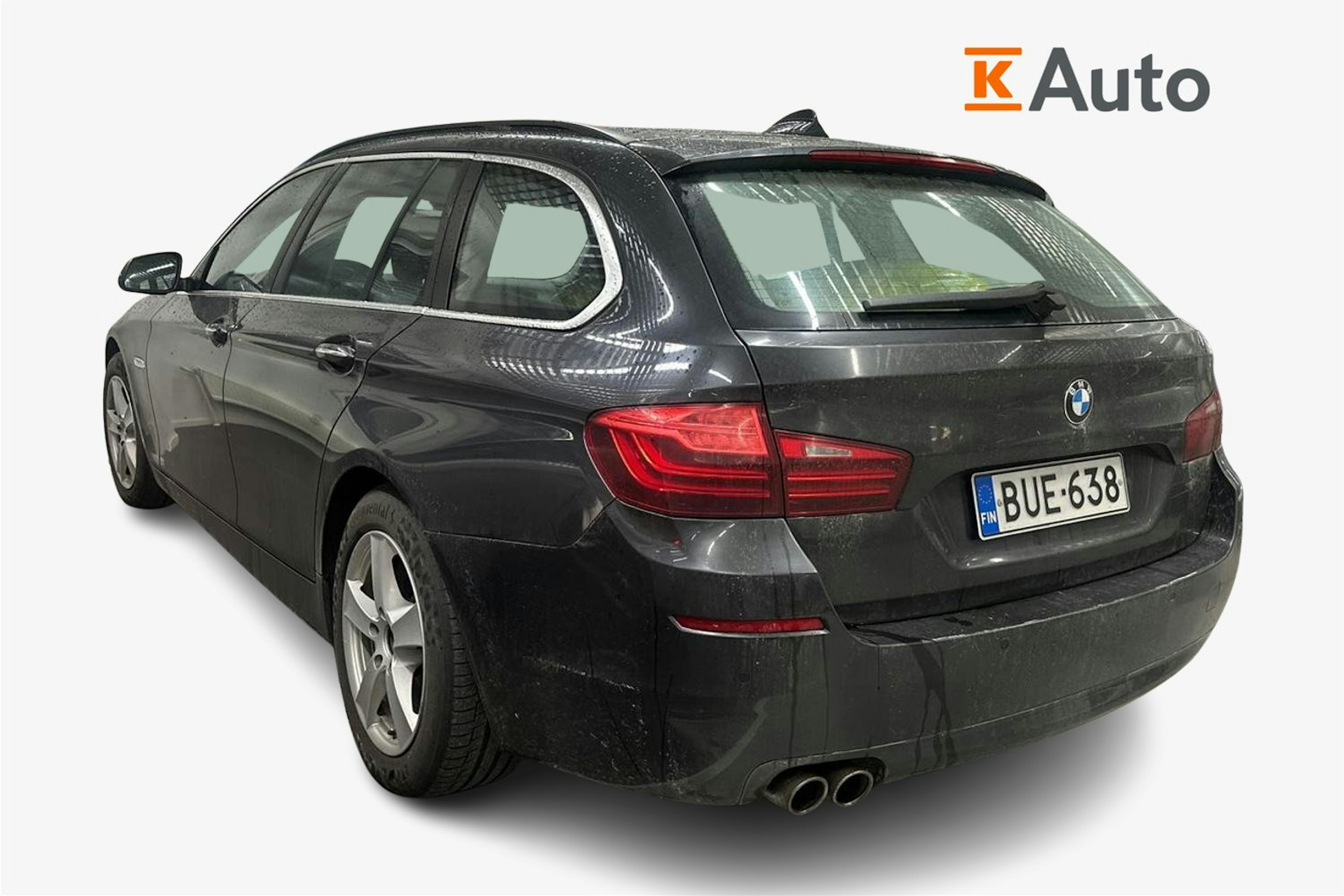 Harmaa BMW 520 2015 kuva 2.