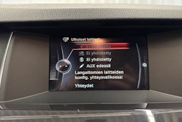 valkoinen BMW 520 2015 kuva 20.