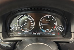 harmaa BMW 520 2015 kuva 31.
