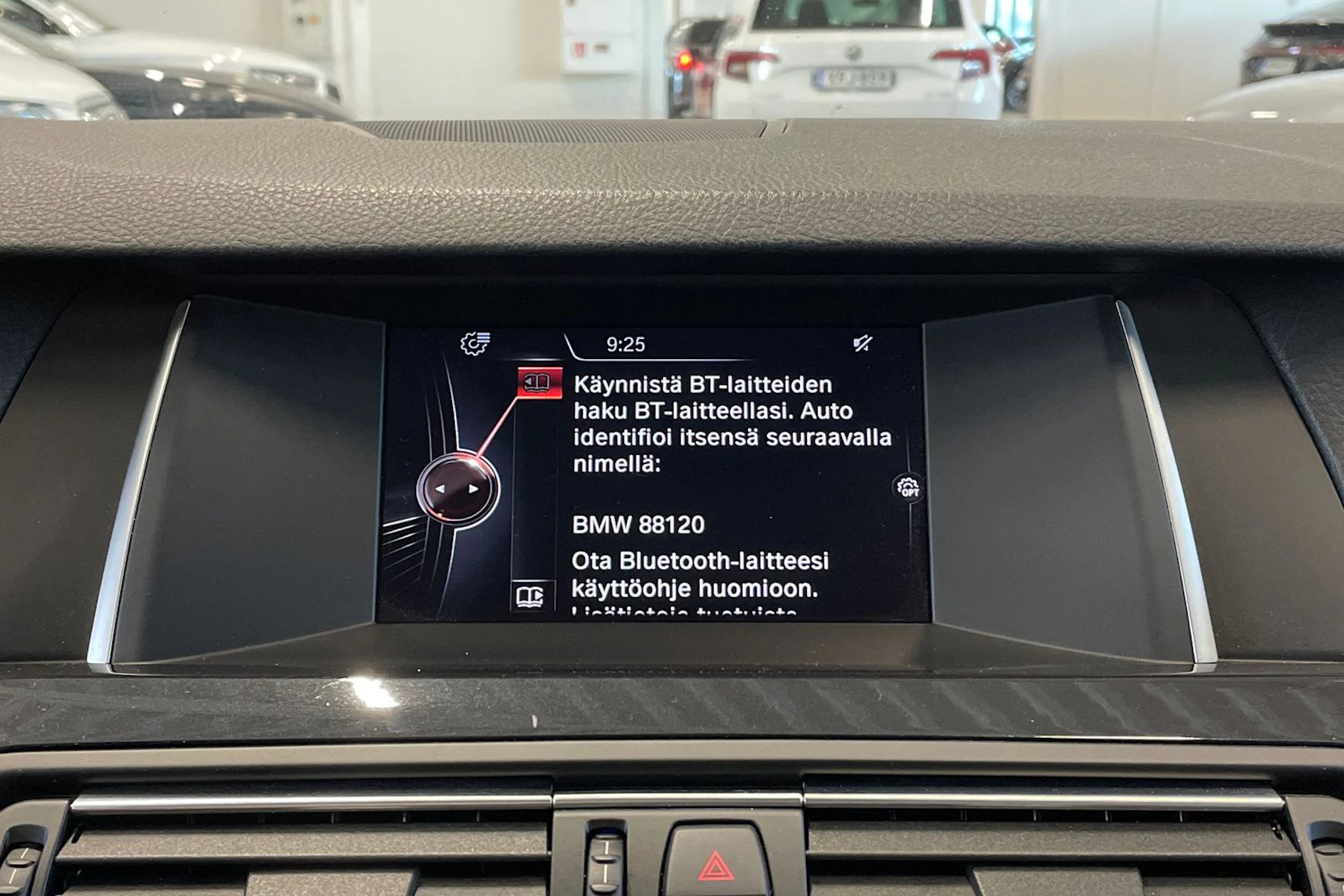 ruskea (beige) BMW 520 2015 kuva 17.